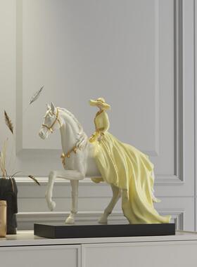 英伦风覆古人物艺术摆件高级感雕塑客厅展示柜书房酒柜装饰工艺品