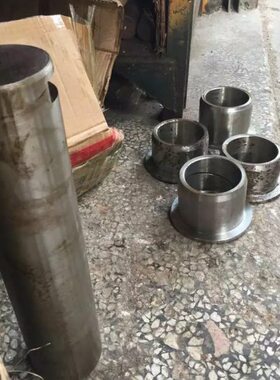 山推SD22/TY220推土机平衡梁中心销衬套154-50-11115/11171/11164