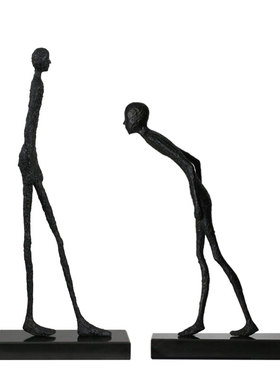 现代简约轻奢铁艺人物雕塑造型大理石底座样板房间U售楼处软装摆