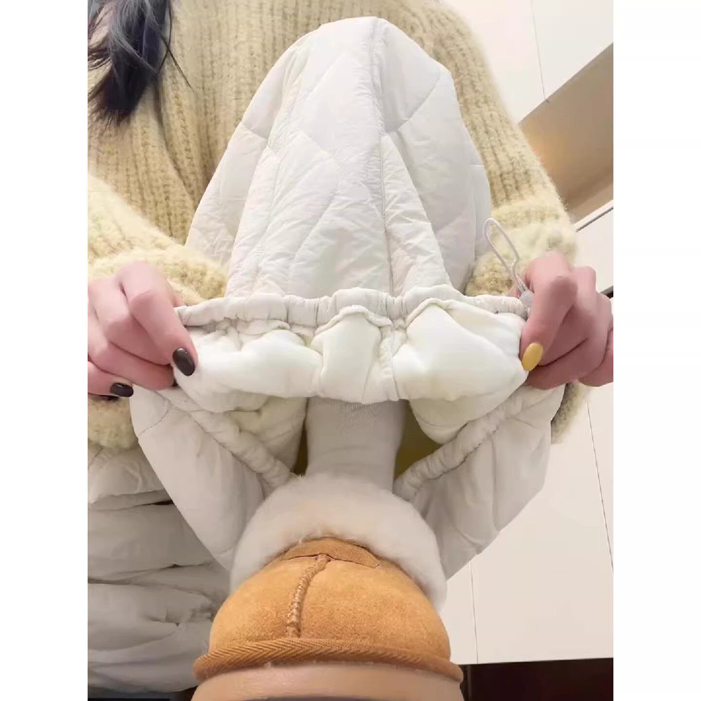 米白色加绒阔腿棉裤女秋冬东北加厚保暖防寒裤子小个子宽松灯笼裤