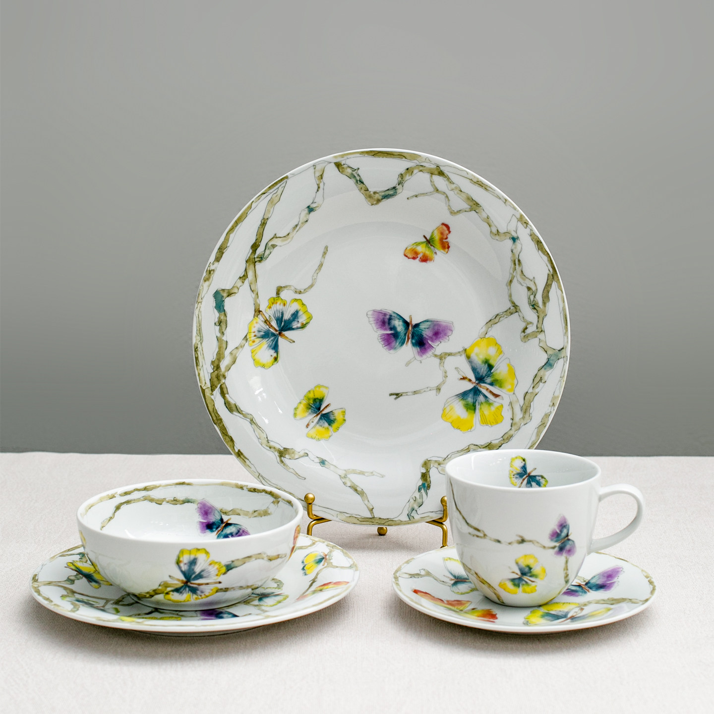 蝴蝶枝蔓釉上彩瓷器餐具套装ins风艺术感碗盘杯碟家用乔迁礼品,餐饮具,餐具礼盒,淘宝优惠券,粉丝福利购,淘宝优惠卷