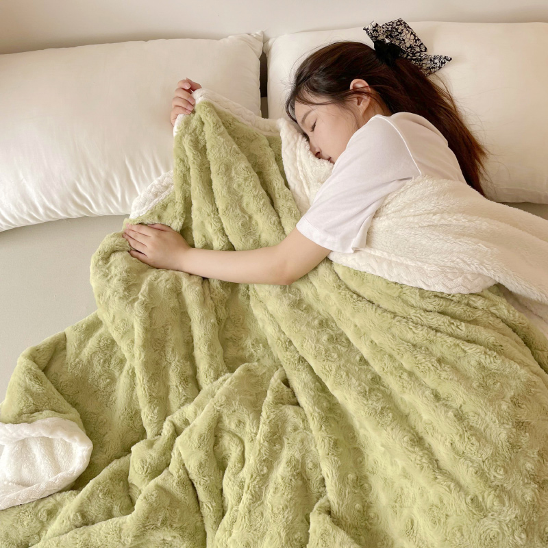 兔兔绒毛毯办公室午睡沙发毯珊瑚牛奶绒盖毯冬季加厚空Z调毯毛巾