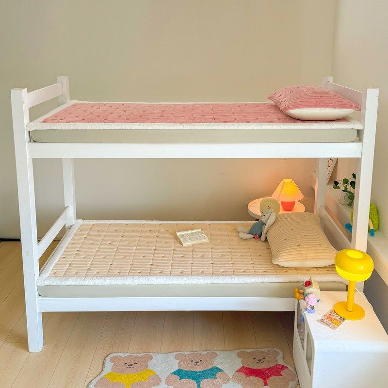 加厚保暖床褥珊瑚绒褥子学生宿舍单人宽边软床垫可折叠垫被