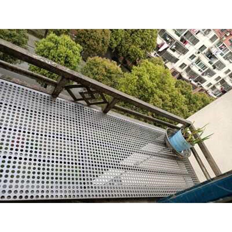 阳台防护网防盗窗垫板304不锈钢冲F孔板窗台花架垫板护栏防坠物板