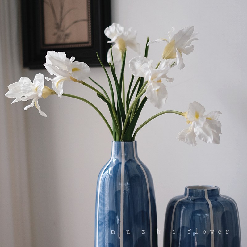 白色鸢尾仿真花装饰摆件高级感客厅花束插花轻奢高端Y花艺餐桌摆