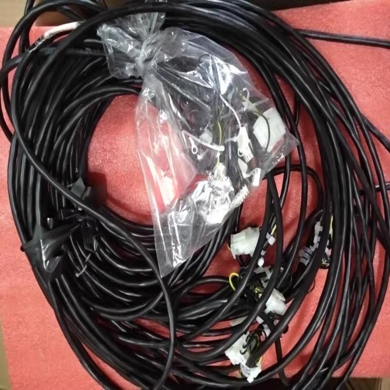 专业定制奥的斯/通力n等 电梯专用随行电缆/井道召唤电缆 带接插