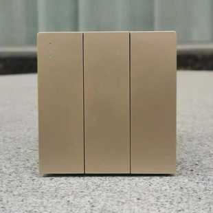 86型金色3三位触点自动复位回弹开关按钮 强弱电路触发式常开回位