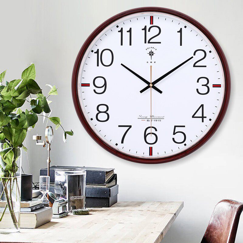 北极星16英寸夜光挂钟大号仿实木纹客厅石英钟静音简约挂墙时钟表