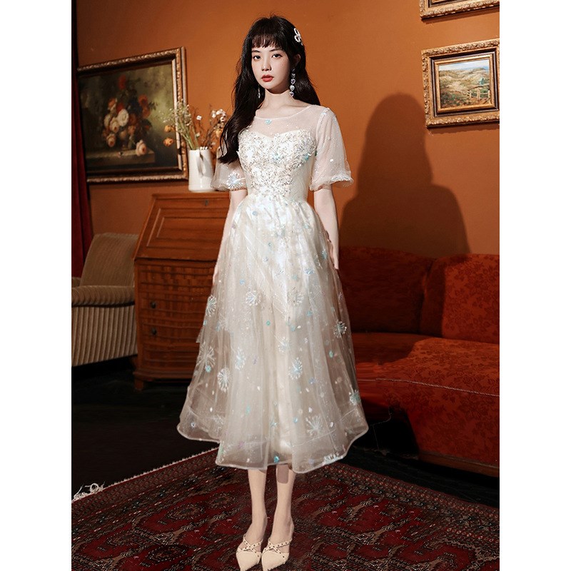 白色晚礼服女202m5新款气质长款艺考声乐宴会仙气学生主持人连衣