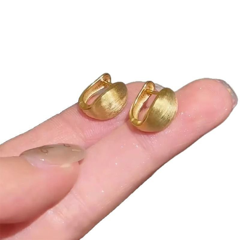 独特设计金色哑i光拉丝几何圆形耳环小众简约大气高级感个性耳扣