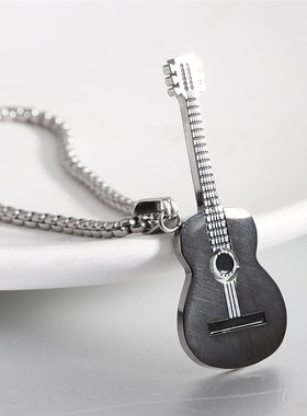 跨境欧美新c款ins网红个性潮流嘻哈不锈钢吉他吊坠街头Rap钛钢项