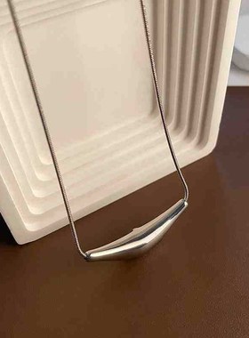 新款钛钢c三角弯管项链小众独特潮流洋气简约ins设计高级感锁骨链