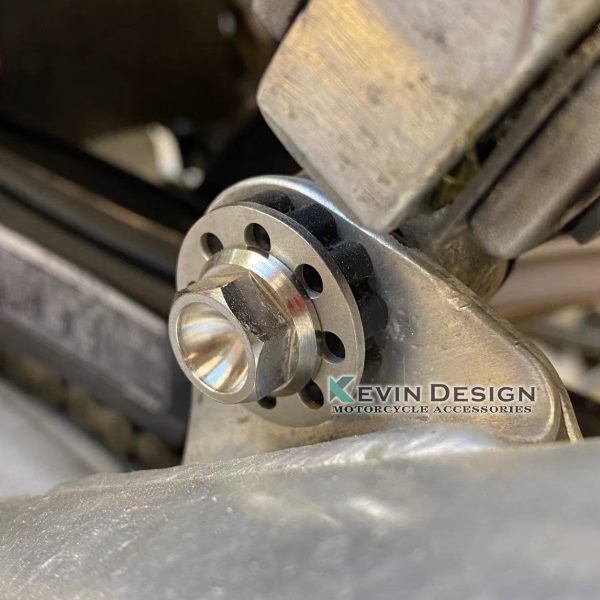 NSR250PGM 3 4 排气管吊耳垫片装饰 介子不锈钢 硅胶非原厂平替件