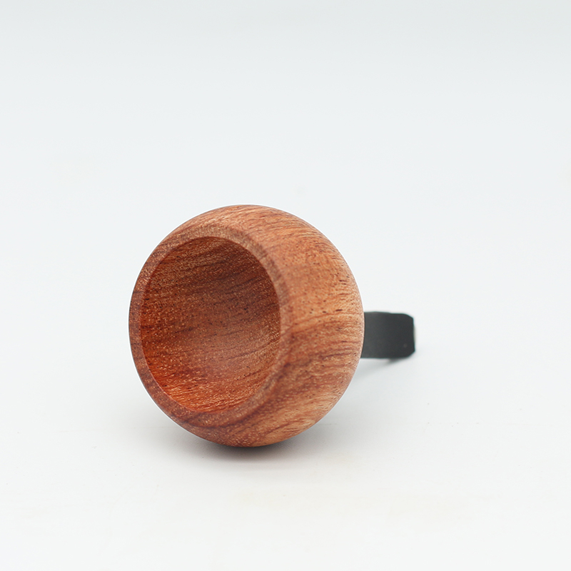 车载扩香木香薰车用香氛实木香水空调出风口汽车内摆件精油扩香器