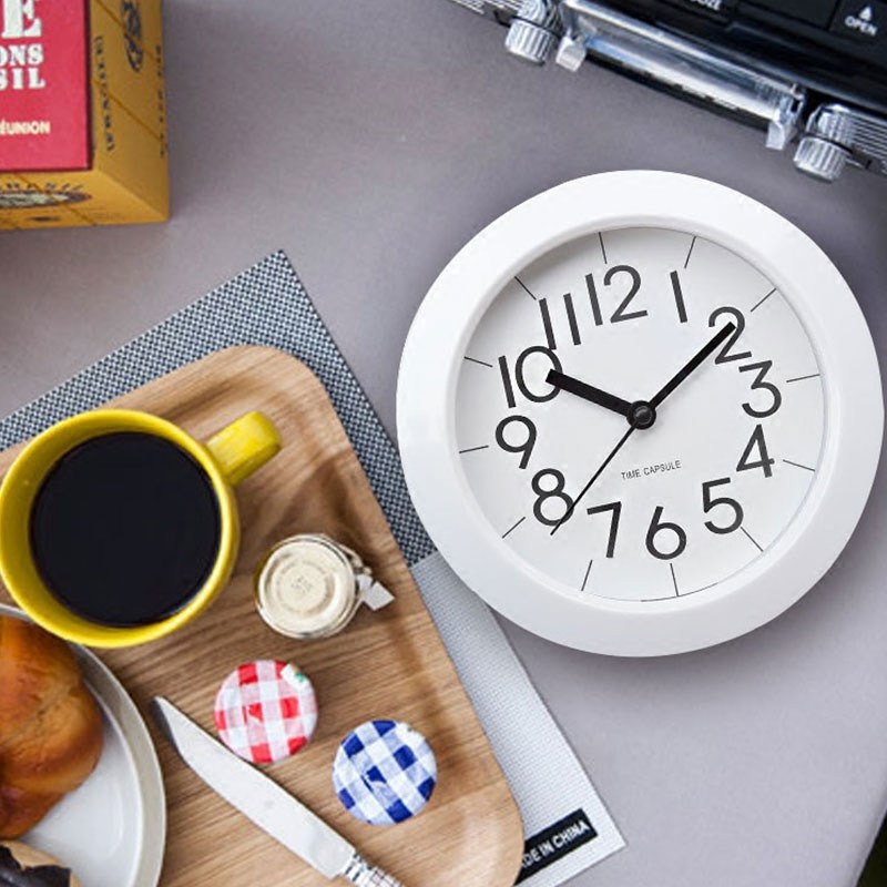 个性简约现代浴室钟防水静音家用厨房钟表时尚吸盘创意迷你小挂钟