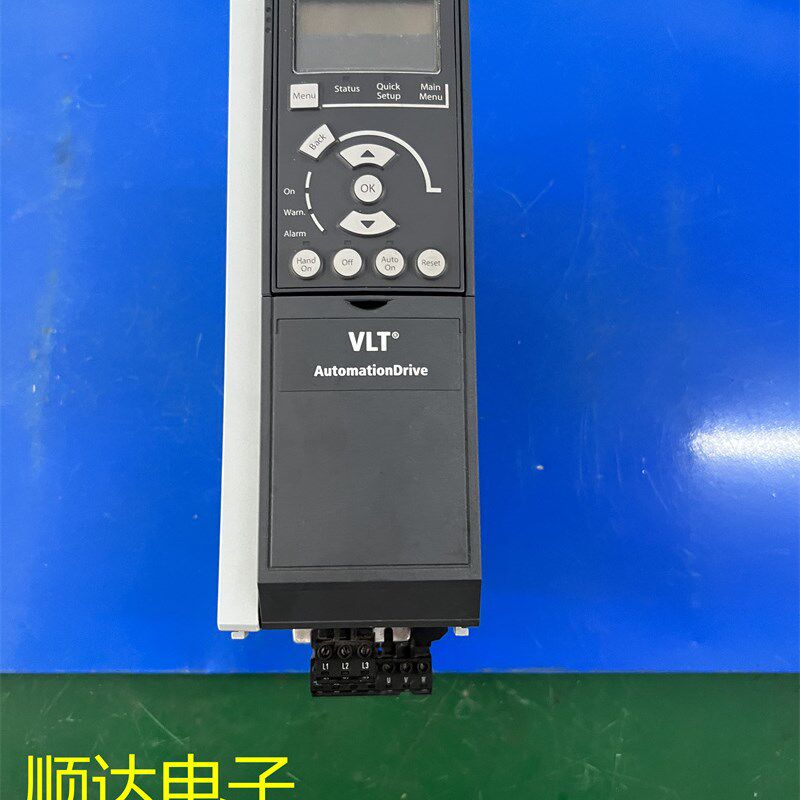 丹佛斯变频器 FC-302P2K2T5E20H2BG 2.2KW 380V 现货质量保证实物