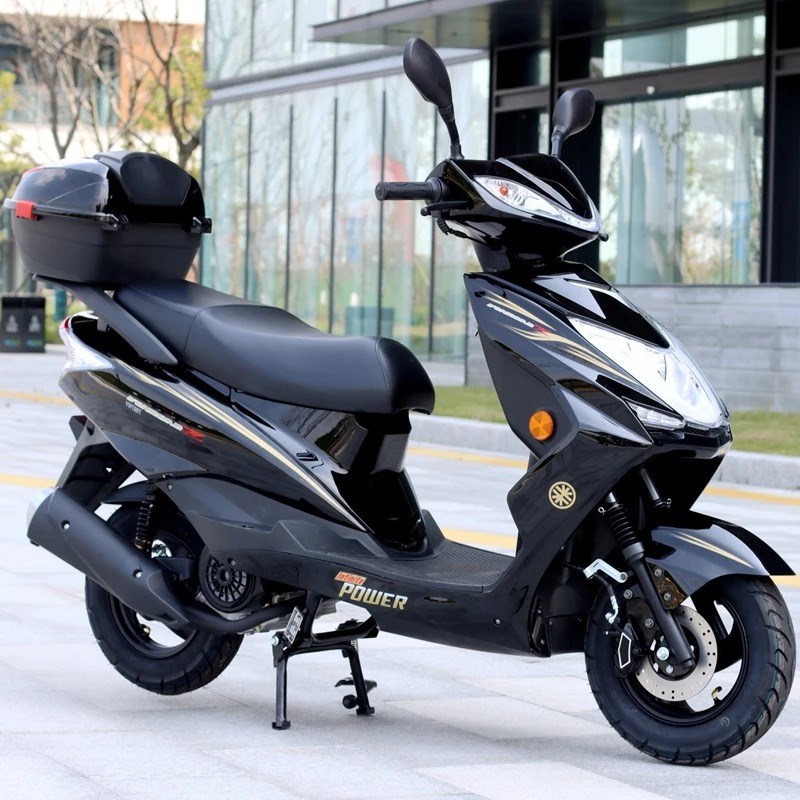 雅马哈新a款燃油125cc迅鹰尚领踏板车整车国四电喷男女省油代步车