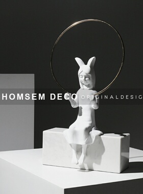 简约现代b家居软装小女孩雕塑售楼处样板间客厅酒柜桌面艺术品摆