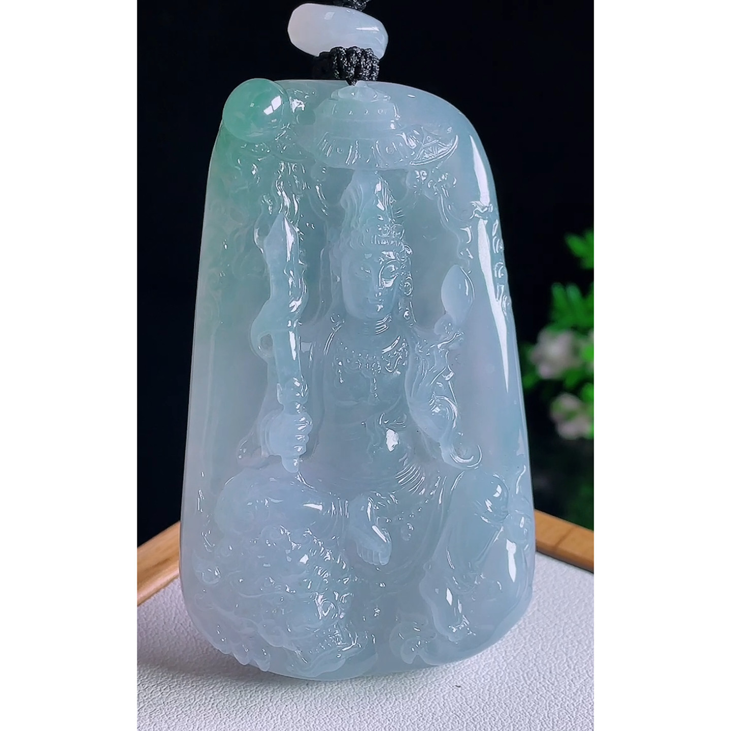 缅甸天然A货玉石翡翠 老坑冰种手工精雕紫罗兰文殊菩萨吊坠