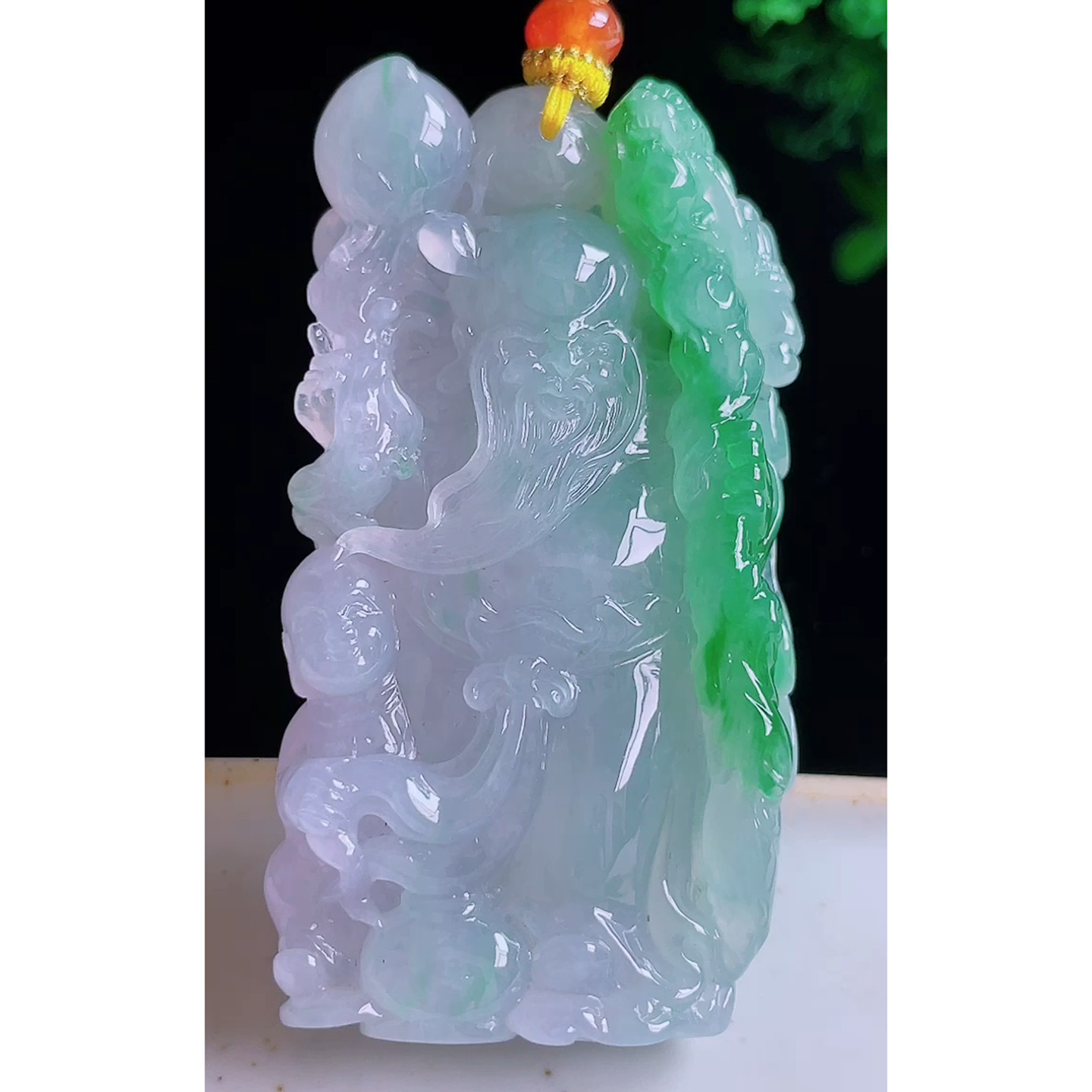 缅甸天然A货玉石翡翠 老坑冰种手工精雕飘绿寿星吊坠