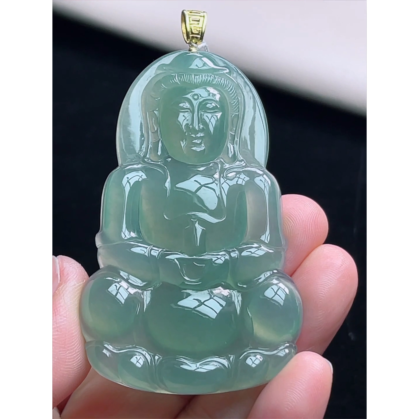 缅甸天然A货玉石翡翠 老坑冰种手工精雕18k金扣晴水正装观音吊坠