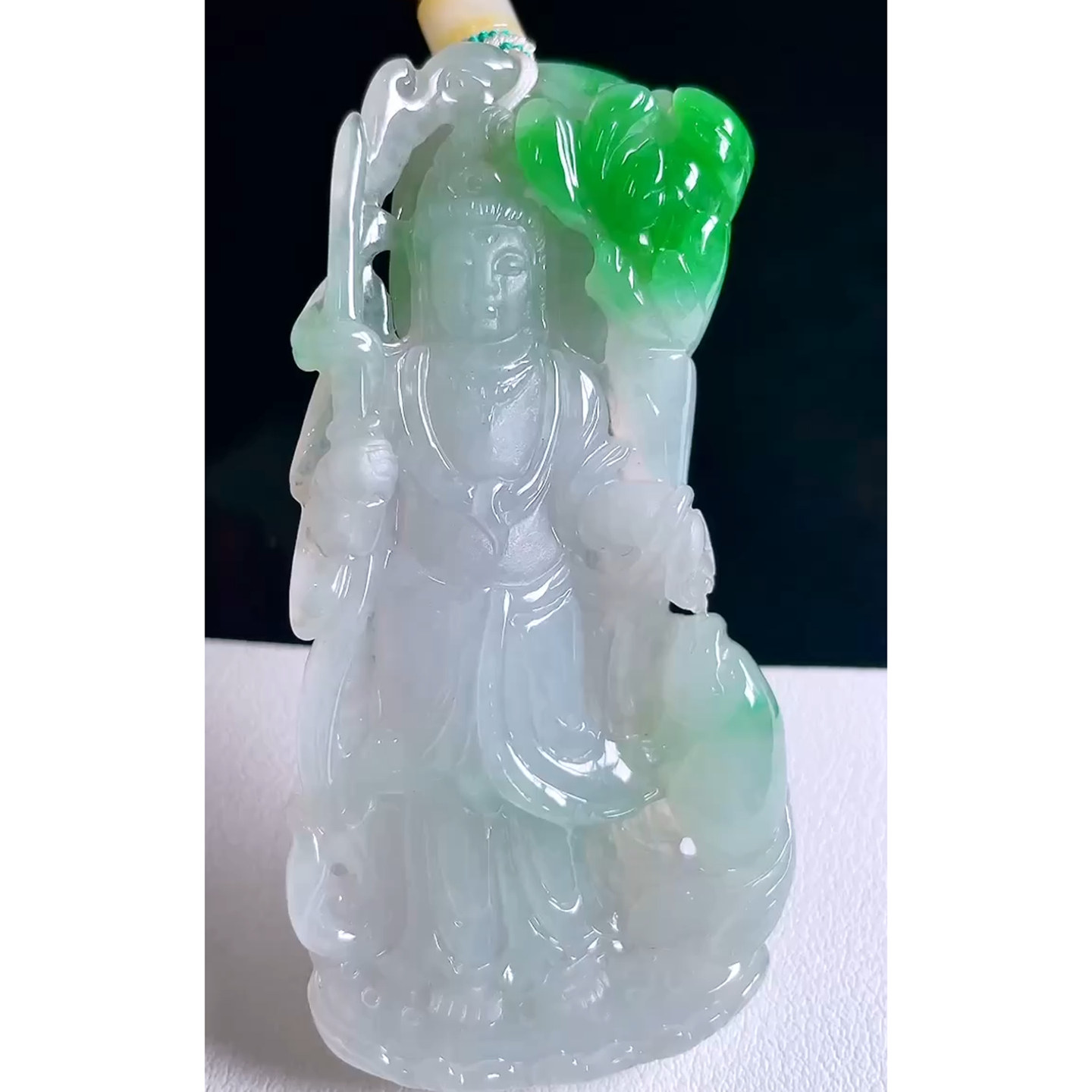 缅甸天然A货玉石翡翠 老坑冰种手工精雕辣阳绿观音吊坠