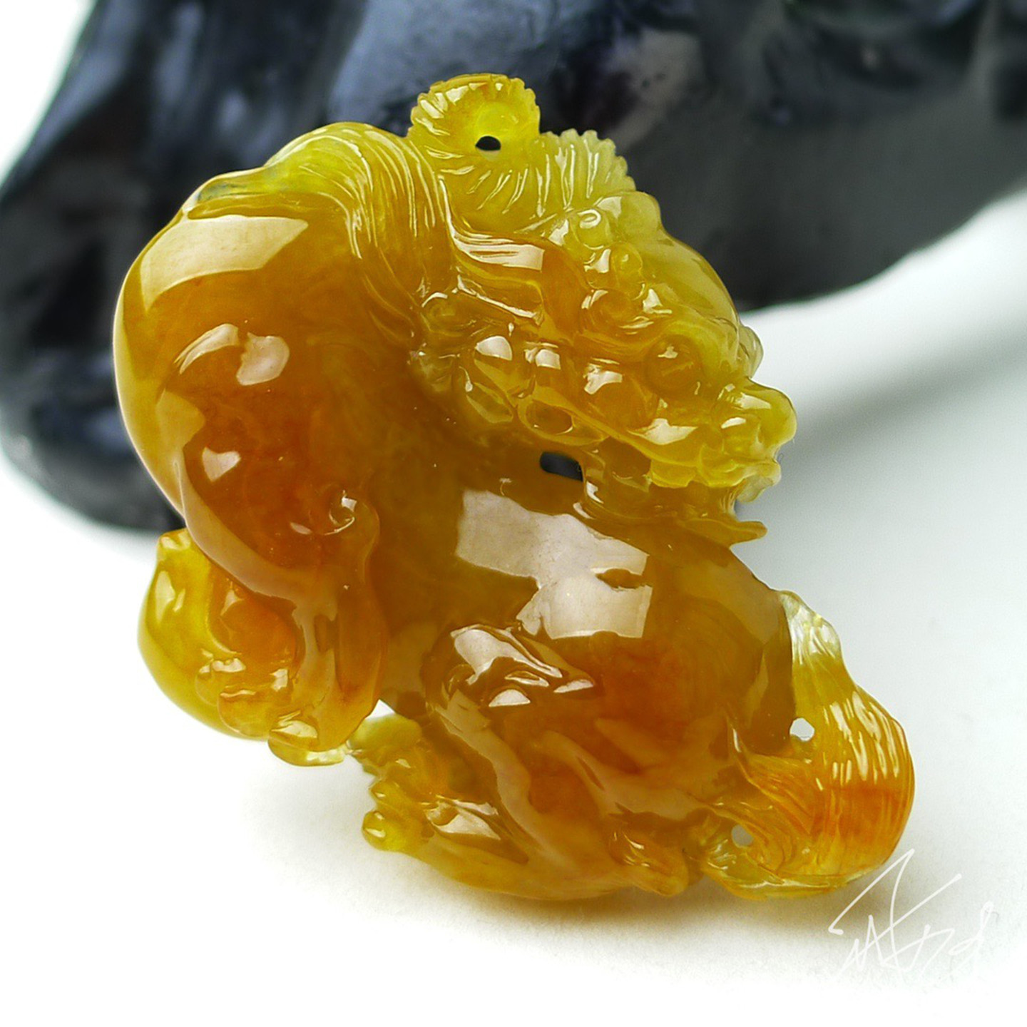 缅甸天然A货玉石翡翠 老坑冰种手工精雕黄翡麒麟吊坠