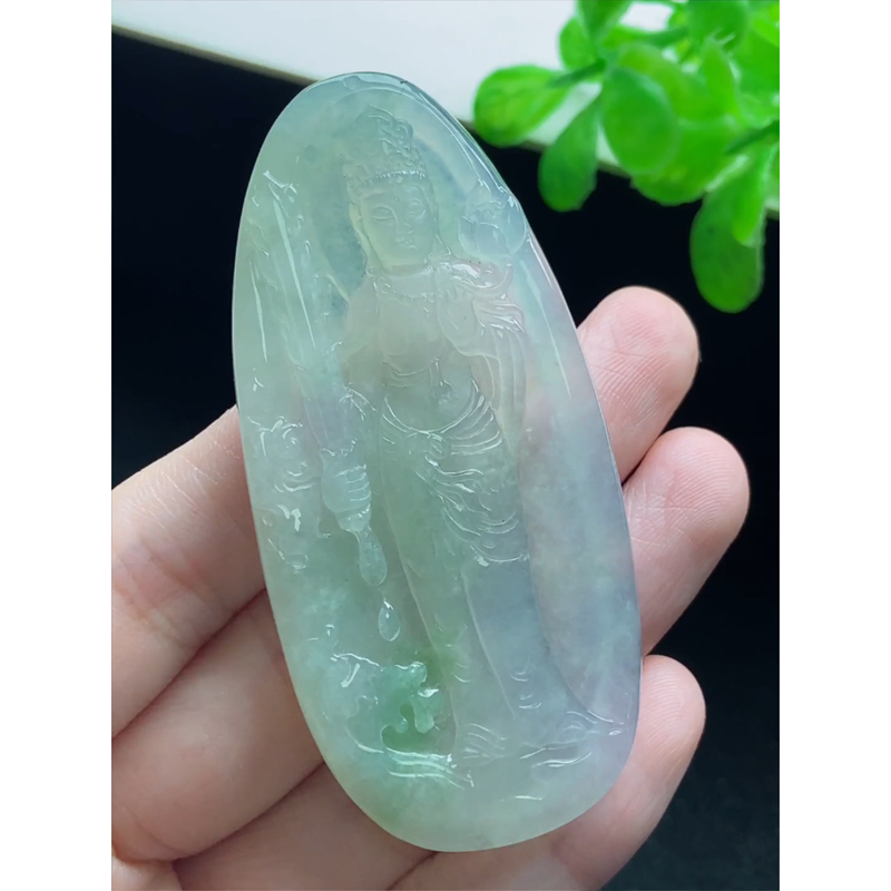 缅甸天然A货玉石翡翠 老坑冰种 手工精雕 飘绿虚空藏菩萨牌吊坠