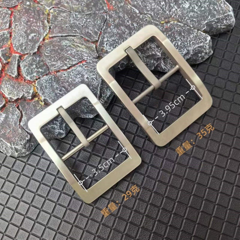 纯钛超轻皮带扣头防过敏男士百搭日字金属腰带扣头头层牛皮带针扣