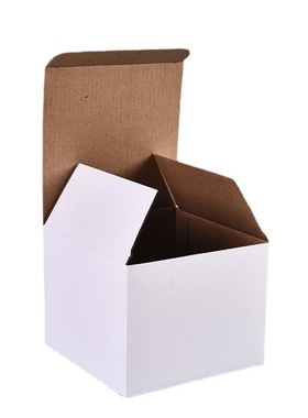 现货大尺寸三层白色瓦楞盒19-20-21CM正方形包装盒五金工具打包盒