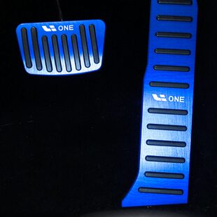 理想 one L7 L8 L9 改装内饰升级刹车油门金属脚踏板防滑专用配件