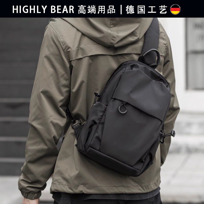 德国胸包旅行包休闲男士单肩斜挎包多功能潮牌斜背包小包潮流男包