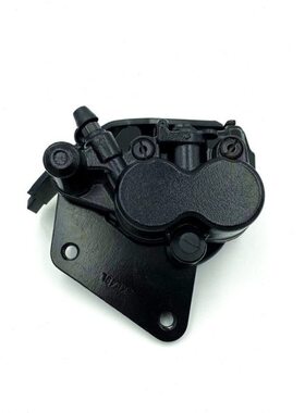 适用EN150锐爽EN125-3A/3E/3F钻豹HJ125K-3A碟刹下泵前制动钳刹车