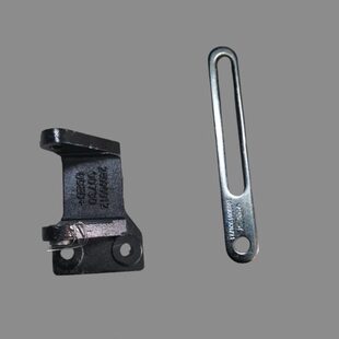 全柴发动机发电机支架2409001900724发电机底座支座2409001200730