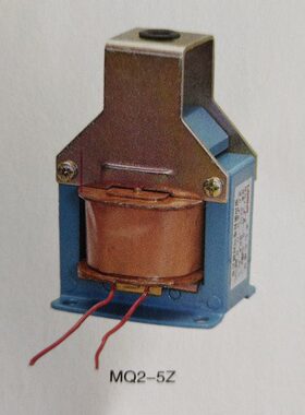 MQ2-5Z 牵引电磁铁 吸力50 行程25mm 底部有孔220V 110v