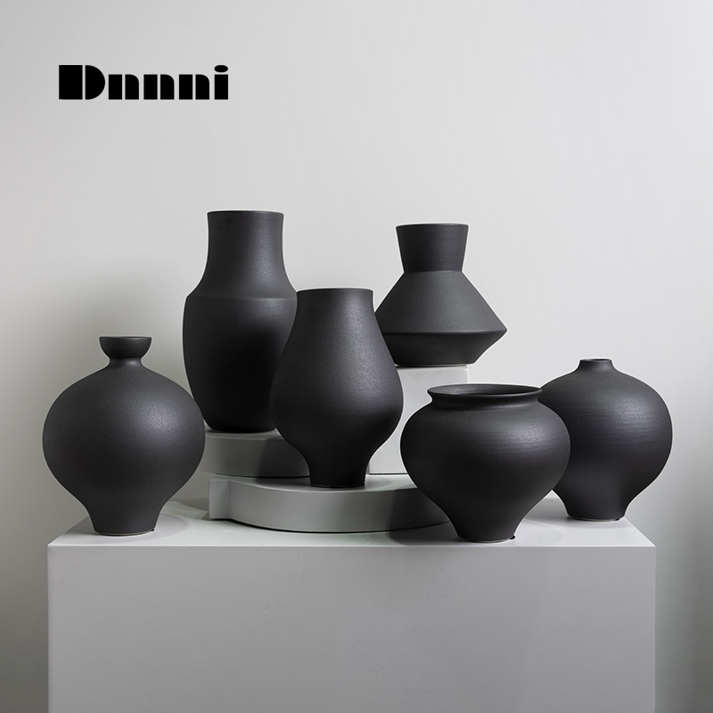 Dnnni灰黑陶瓷花器现代简约创意家居样板间别墅酒店Y软装装饰摆件