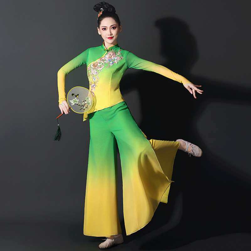 古典舞蹈服演出服女渐变色现代中国风扇子伞舞独舞胶州秧歌舞蹈服