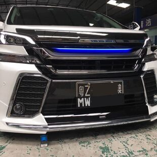 汽车爆闪灯流光跑马拖尾频闪灯中网呼吸装 霹雳游侠灯 饰灯灯光改装