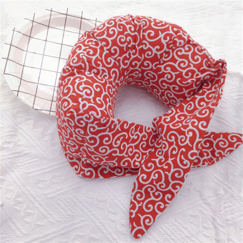 柴犬离家出走小包袱猫咪狗v狗专用睡觉装饰围脖饰品兜可爱宠物枕