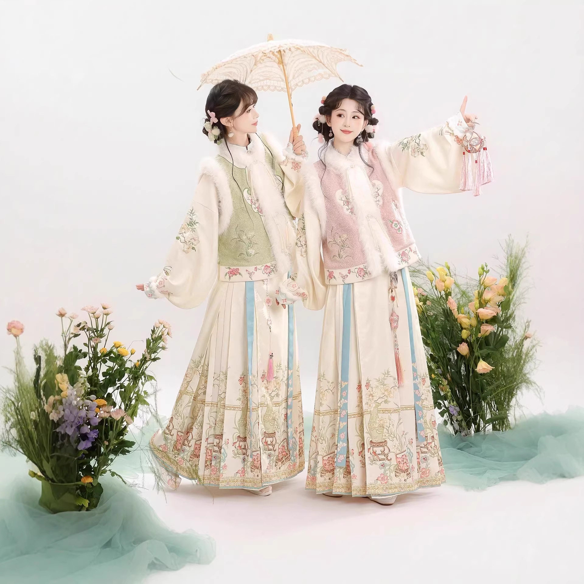 花朝记【盈瓷】明制立领琵琶袖对襟袄加绒比甲原创马面裙秋冬套装