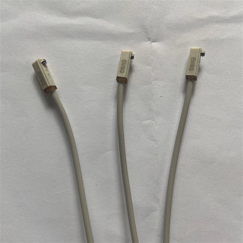 亚德客型迷你磁性感应开关EMSG-020 EMS-020 气缸传感器接近开关