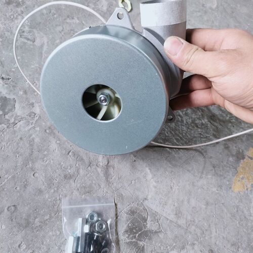 吸尘风机无尘电锯专用三个孔的固定螺丝孔就可以安装带安装螺丝