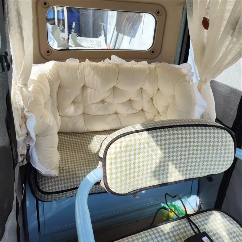 电动三轮车通用靠垫封闭四轮车防撞软垫公主风保暖护腰靠垫围挡