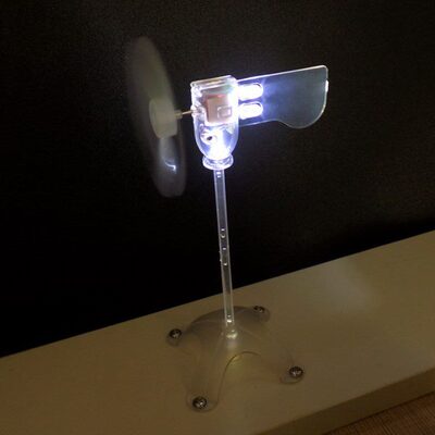 现货微型风力发电机带底座小型风能动力自发光风车 景观装饰警示