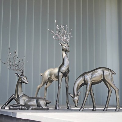 园林景观玻璃钢抽象鹿雕塑户外售楼部仿铜梅花鹿草坪装饰大型摆件