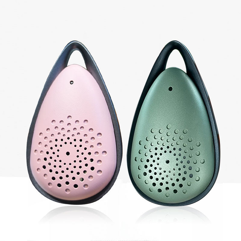 携式迷你挂颈消毒猫科冠状病度电浆空气消毒器净化器