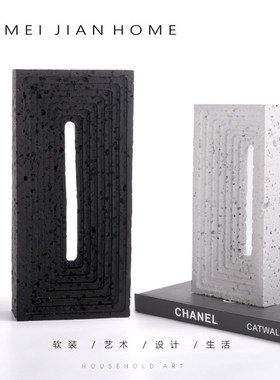 现代简约黑白创意几何条纹摆件样板房卧K室会所异形艺术装饰品摆