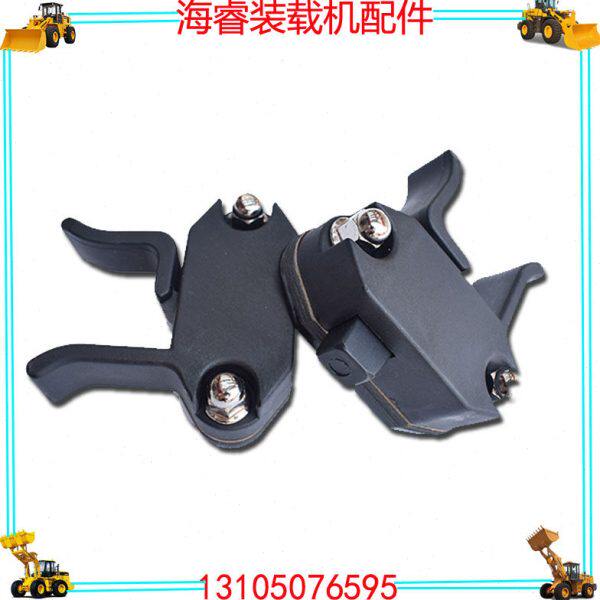 柳工装载机铲车配件 柳工50C 50CN 855N车门窗玻璃锁扣 玻璃卡扣