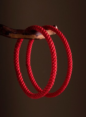 无扣手腕红手绳手工编织无接头手链女本命年O男龙年情侣简约手串