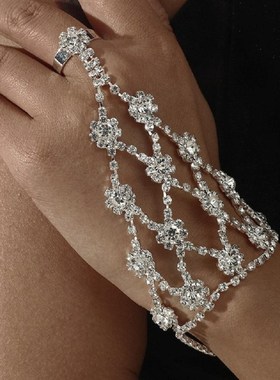 新款时尚镶钻手链戒指一体链 拉丁舞手背链 百搭时尚潮.女混搭手